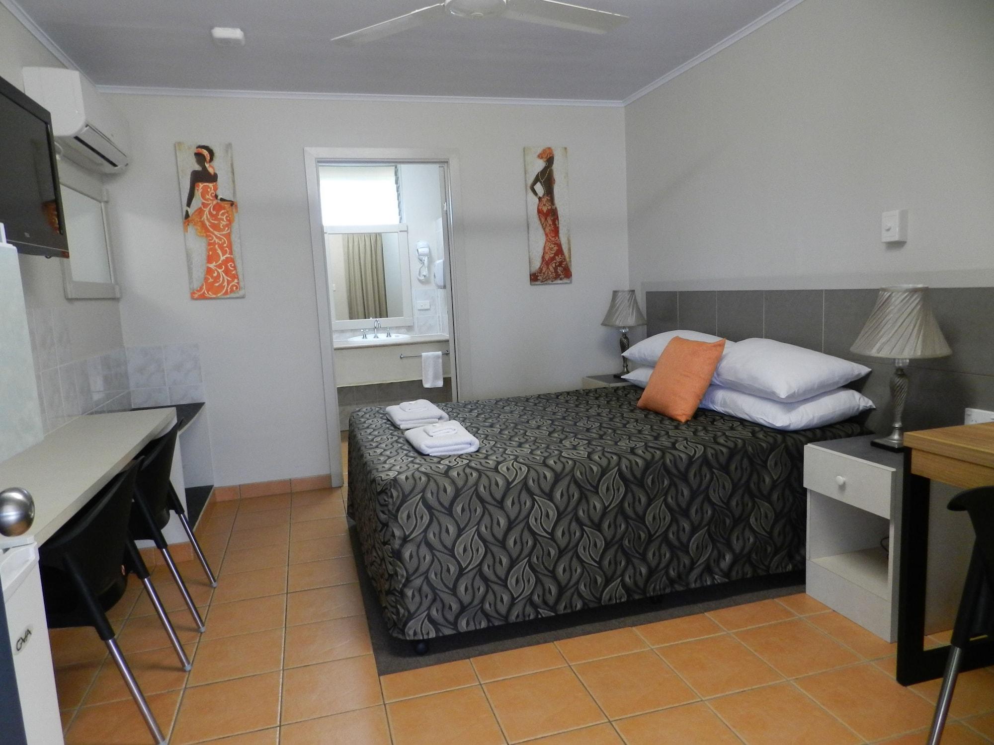 Golden Palms Motor Inn Bundaberg Zewnętrze zdjęcie