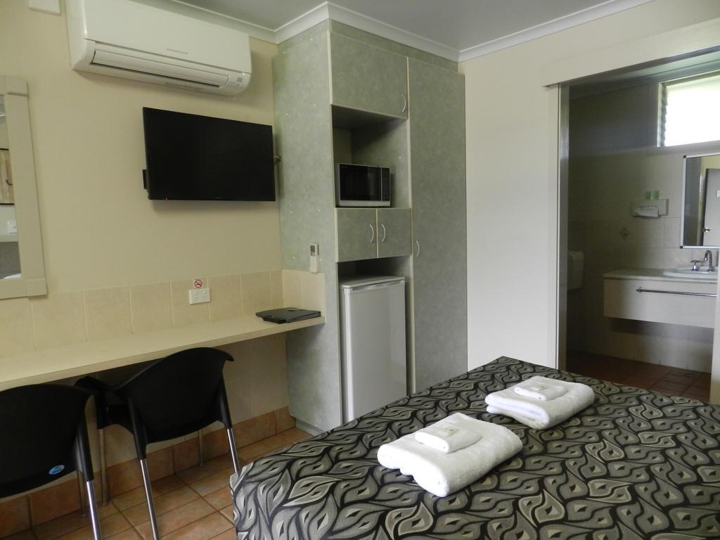 Golden Palms Motor Inn Bundaberg Zewnętrze zdjęcie