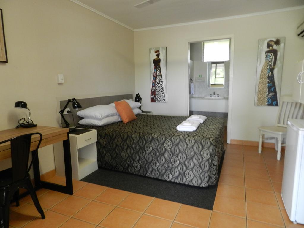 Golden Palms Motor Inn Bundaberg Zewnętrze zdjęcie